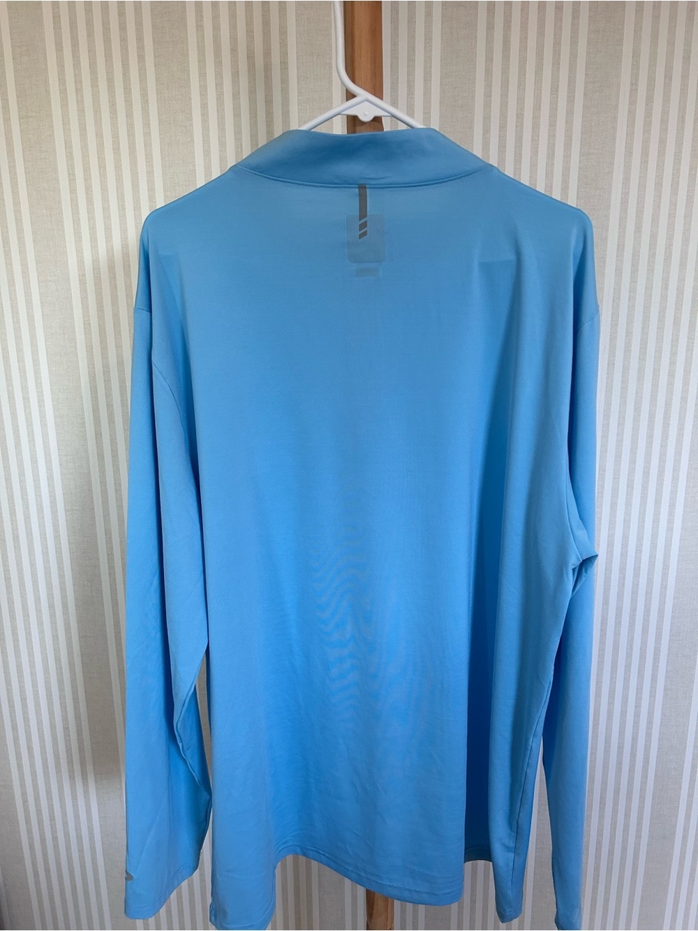 OAKLEY Men's Hydrolix Quarter-Zip Pullover Athletic Shirt Light Blue Size 2XL - Picture 10 of 10